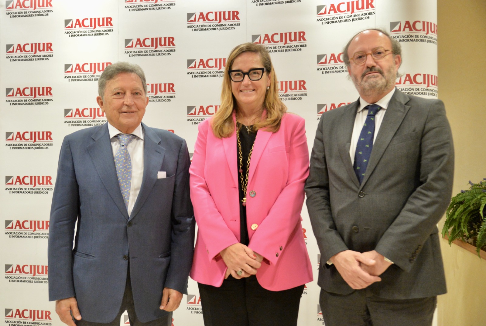 Foto Bolás puñetas